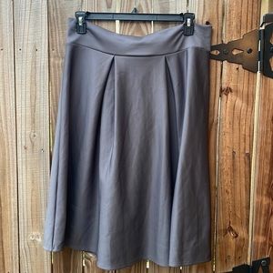 ZENOBIA grey stretch mid length pleated skirt size 2xl